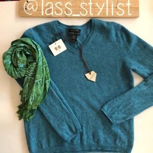 Cashmere pull over